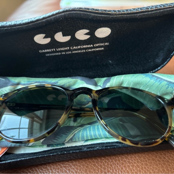 Garrett Leight's California Optical: Hampton Sun sunglasses - Picture 2 of 8